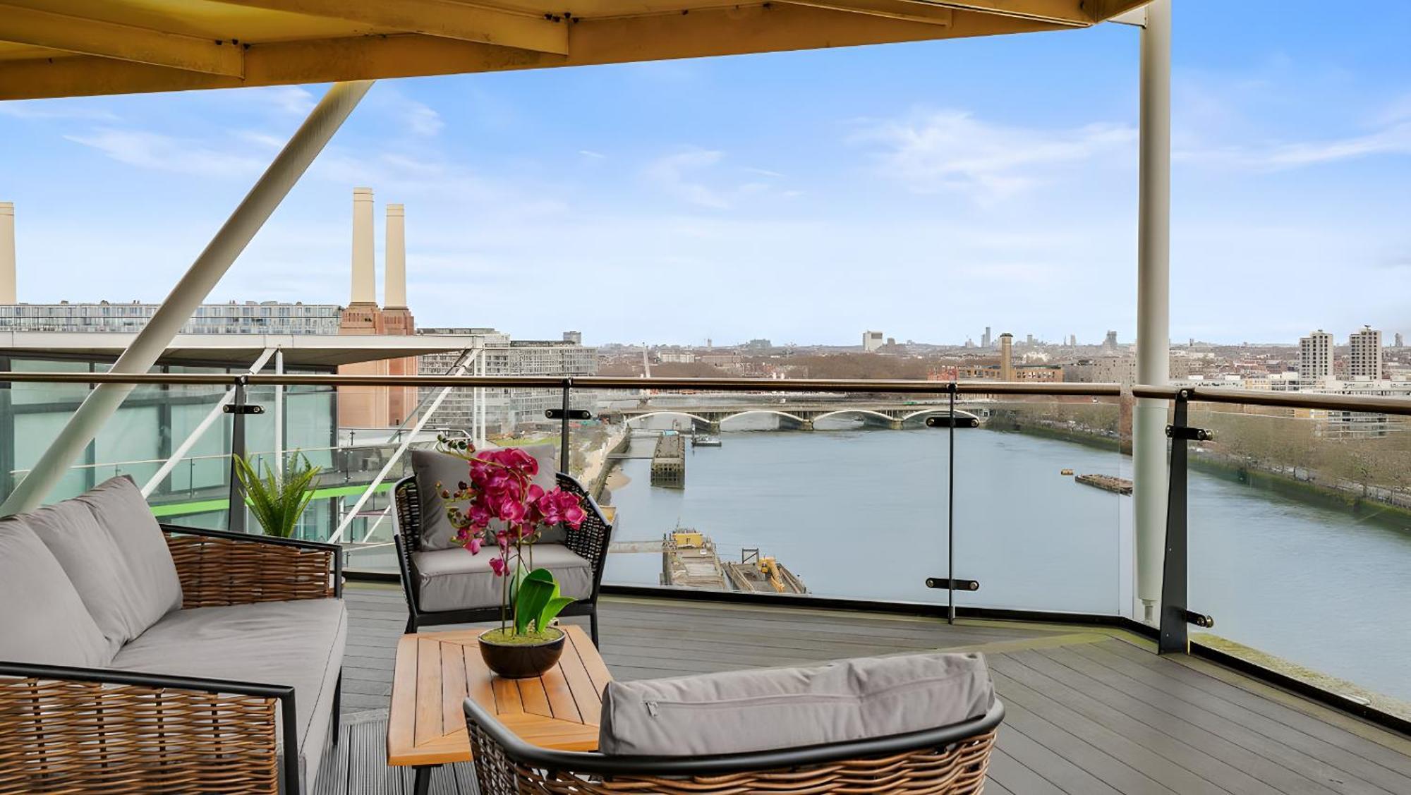 Riverlight Nine Elms Battersea Power Station London Exterior foto